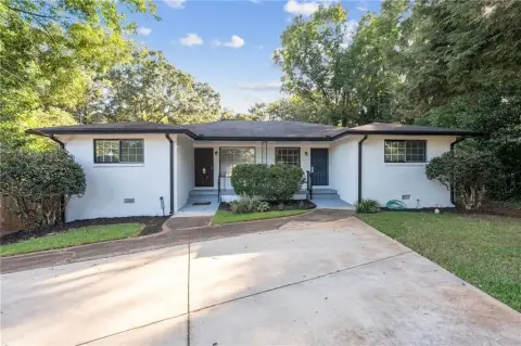 Duplex with Private Fenced Yards