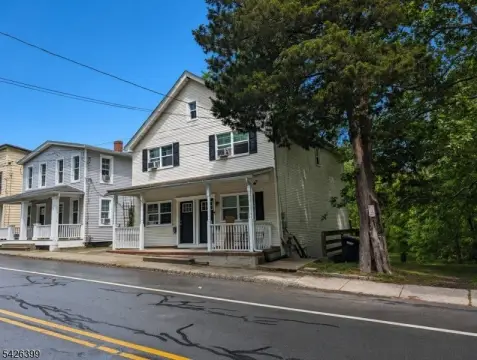 Two-Unit Property in Rocky Hill