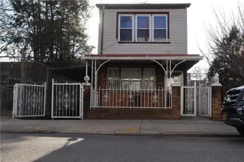 Detached Home in Canarsie, Brooklyn