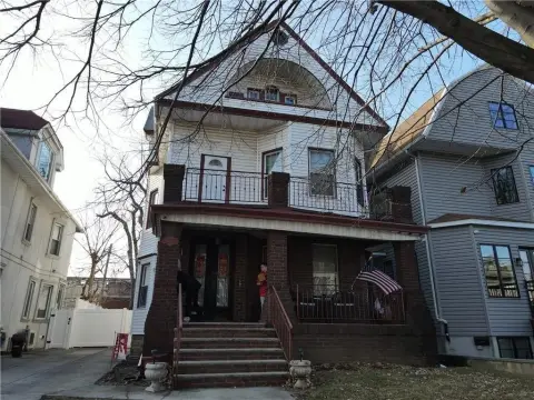 Brooklyn Multifamily Home For Sale