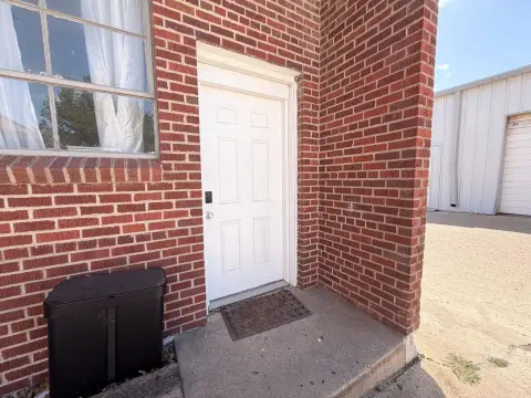 Office-Warehouse Flex Suite