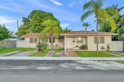 Duplex with Private Backyards