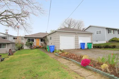 Portland Duplex with Garage
