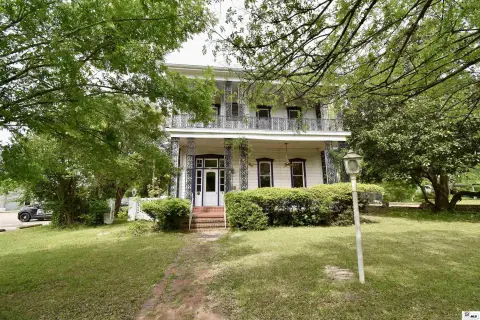 Historic Residence with Balcony