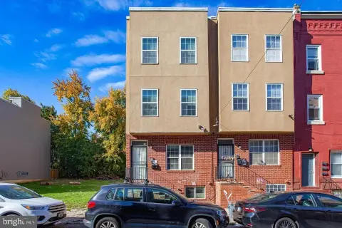 Modern Two-Unit Residential Income