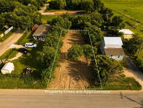 Residential Lot in Elm Mott, TX