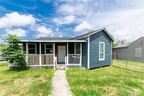 Duplex Property on Oversized Lot