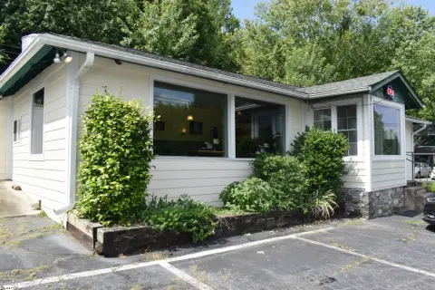 Turn-Key Restaurant with Covered Patio