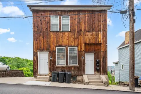 Triplex with Downtown Views