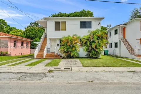 Detached Triplex with Three Units