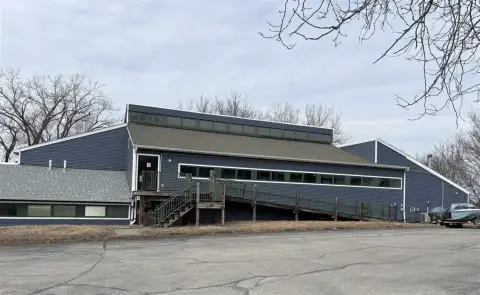 Iowa City Commercial Space Available