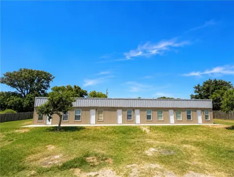 5-Unit Apartment Building