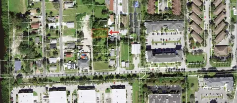Land in Growing Dania Beach