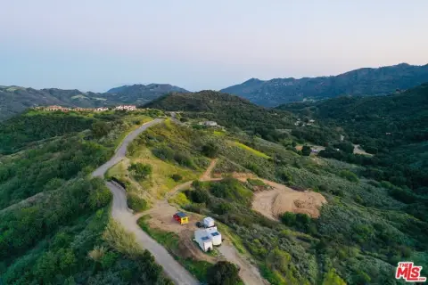 Topanga Land with Mountain Views