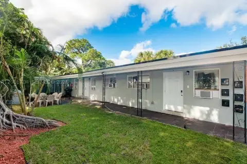 Renovated 5-Unit Apartment Building