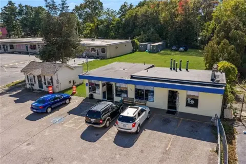 Mixed-Use Property with Laundromat