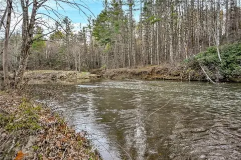 Fleetwood, NC Riverfront Land