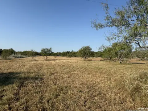 Stockdale, TX 11.6 Acre Land