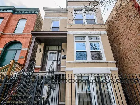 Bucktown Three-Unit Building