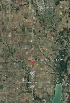 Gainesville Land on I-35