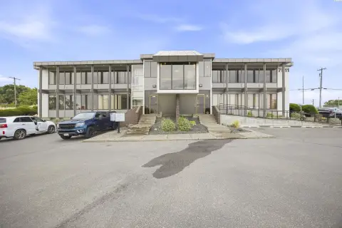 Office Suite with Private Exterior Entrance