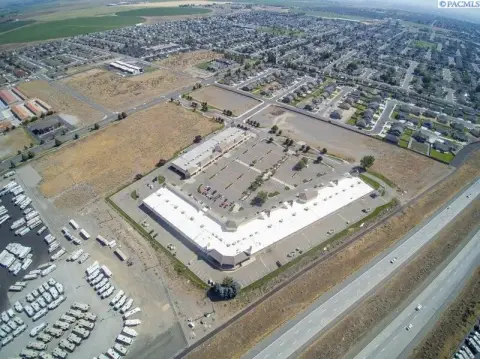 Retail Space with Parking