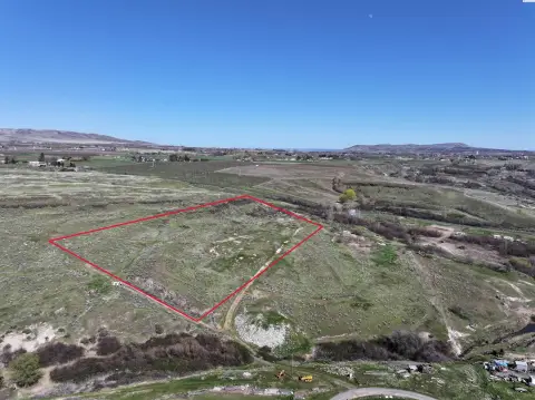 Agricultural Land Parcel with Irrigation