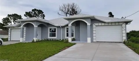Three-Bed Duplex With Two Units