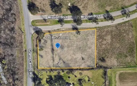 Corner Commercial Land Parcel