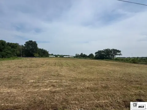 Commercial Land Parcel with Utilities