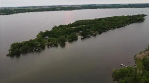 Serene Lakeshore Lot For Sale