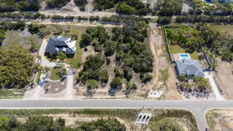 Residential Land in Belle Oaks