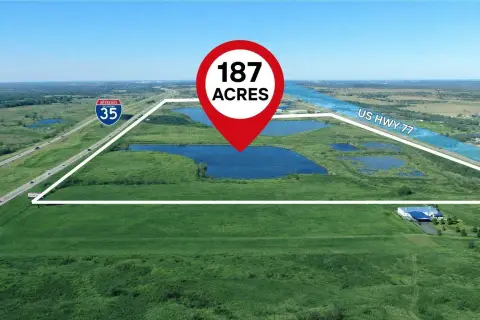 Premier I-35 Frontage Land