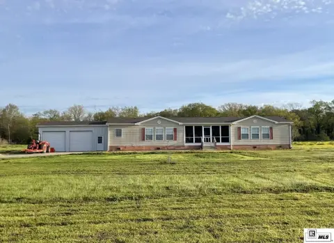 Triple-Wide Manufactured Home on Land
