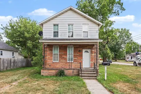 Two-Unit Duplex with Detached Garage