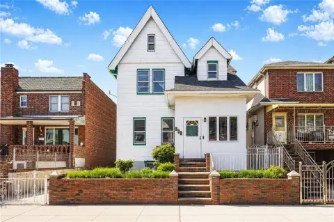 Detached Two-Family Home in Brooklyn