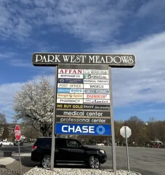 Retail Space in Woodland Park