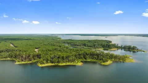 Lakefront Acreage in Eagles Landing