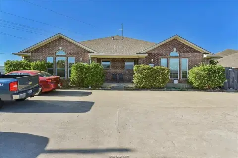 Duplex with Fenced Private Yards
