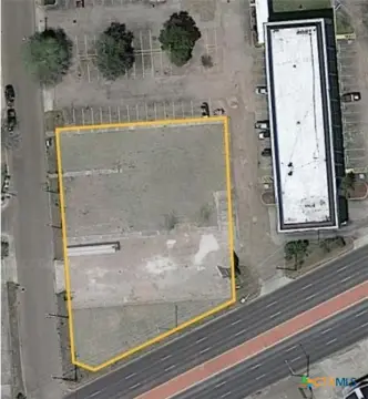 Commercial Land on Houston Highway