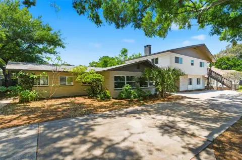 Triplex With Updated Interiors