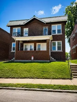 Four-Unit Brick Apartment Building