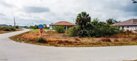 Lehigh Acres Duplex Corner Lot