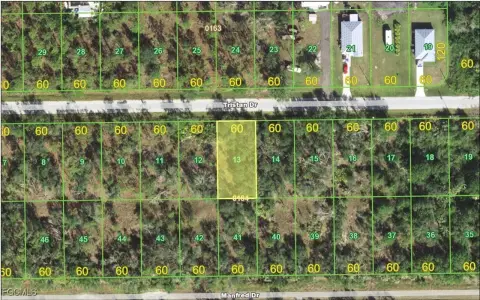 Residential Lot in Punta Gorda