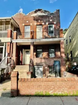 Two-Unit Duplex with Private Parking