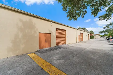 Jupiter Commercial Space Available