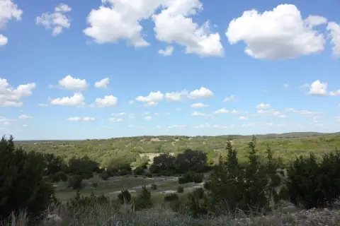 30 Acres in Junction, TX