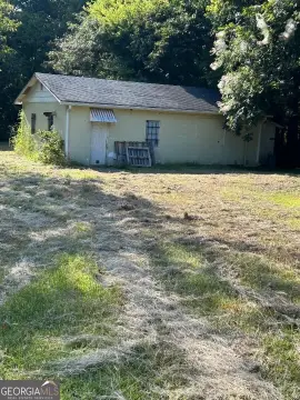 Commercial Land with Block Building