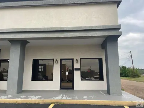 Updated Retail Space For Rent