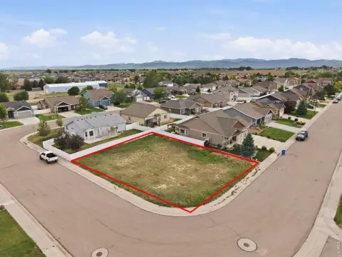 Build-Ready Corner Homesite